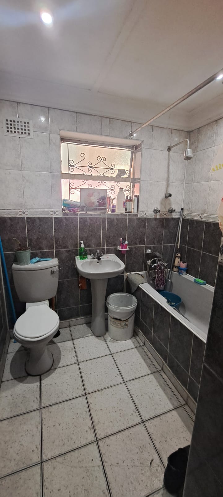 3 Bedroom Property for Sale in Portlands Western Cape